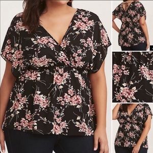 ☀️🏄‍♀️Torrid Babydoll Top☀️🏄‍♀️